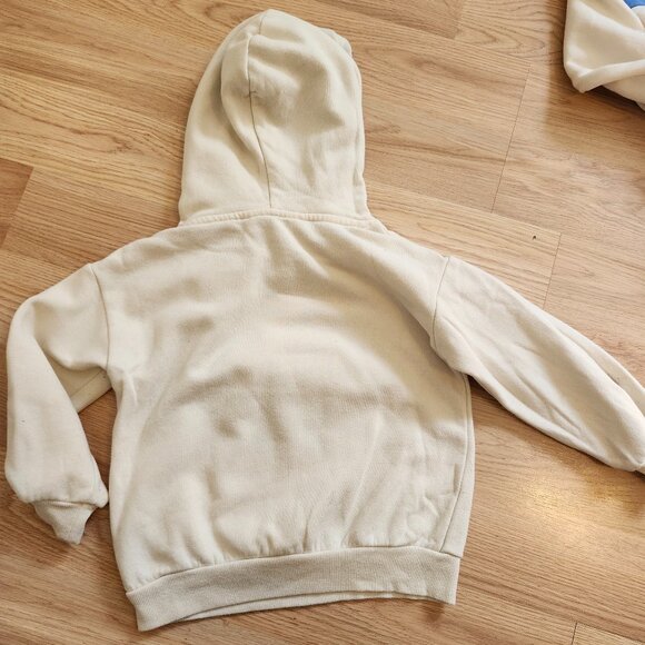 Bundle of 4 hoodies for boys - Picture 7 of 12